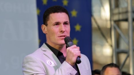 Левицата като цяло е в криза, отсече Проданов