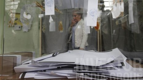ЦИК продължава да смята: 32.64% за ГЕРБ, 27.12% за БСП