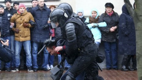 Бедните – новото лице на антиправителствените протести в Беларус 