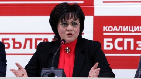Въпреки загубата: Мощно "да" за Нинова от червените редици