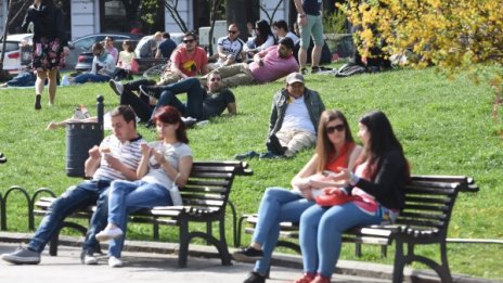 И днес ни чака слънчево време - температурите до 23&deg;C