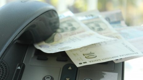 Баба остави 3 200 лева за "полицая Домусчиев"