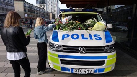 След атентата в Стокхолм: Разпити, обиски, проверки...