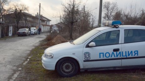 Хванаха един от биячите, вързали баба със свински опашки