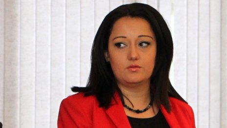 Павлова към Попниколов: Извини се!