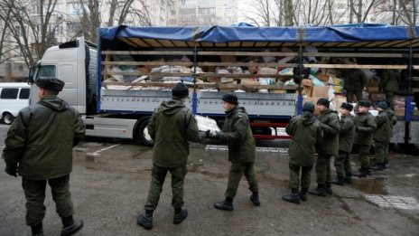 Литовци помагат на украински войници в Източна Украйна