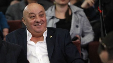 След труса в БСП: Гергов с оставка, Нинова остава