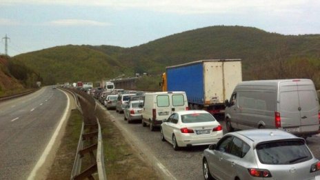 Заради ремонт: Спират за 3 дни движението през тунела "Витиня"