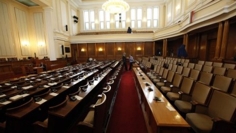 Депутатите пратиха в историята блиц контрола