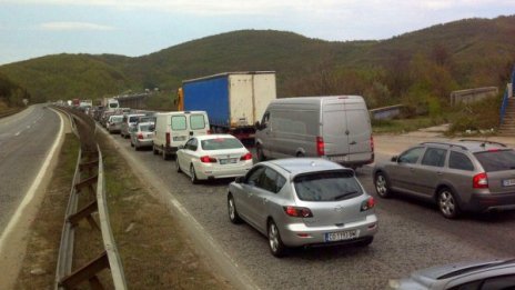 Пуснаха движението през тунел "Витиня" на "Хемус"