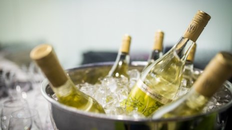 New Bloom Winery представи новата си серия вина на мултисетивна вечеря