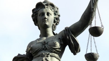 7 години тъмница за изнасилвач, насилил 14-годишна