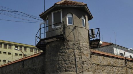 Крадец отнесе 12-а присъда. За два дни – две мазета 