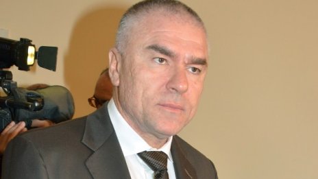 Ще падне ли имунитетът на Марешки? Комисия ще решава  