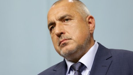 Борисов подписа за първите трима зам.-министри