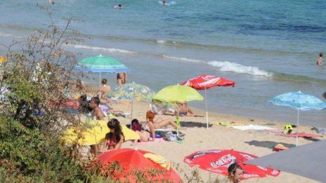 Прогноза: 10% повече туристи у нас през лятото