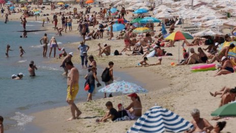 Валери Симеонов се захваща с проблемите в курортите ни