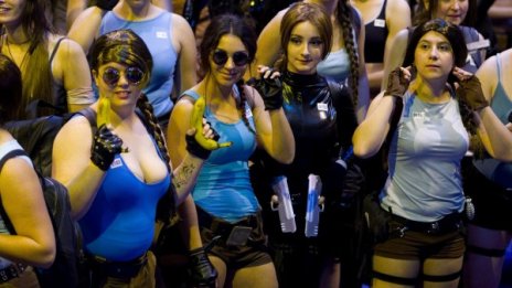 Карнавал, маскиране... Cosplay? В кожата на героите