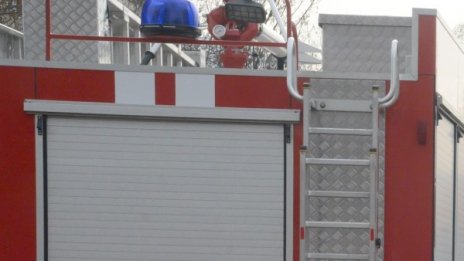 Автобус с деца се запали близо до Боровец, няма пострадали