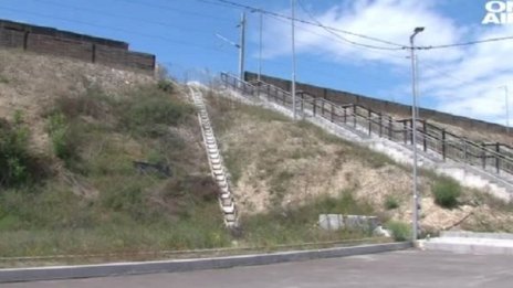 Рампа на "Струма"... Строителна лудост по български маниер
