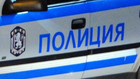 Полицаи спипаха край "Траянови врата" 19 бежанци