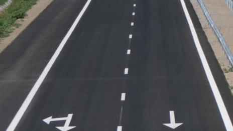 След 60 г. чакане хората от Загражден "заграждат" път 