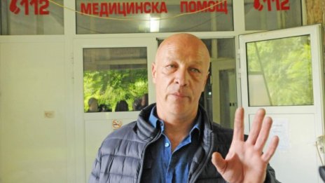 Тупаници за фелдшер от Дулово, опитвал да спаси пациент