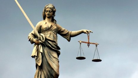 Обвинение за зъболекарят, убил дете с упойка 