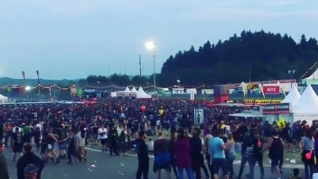 Фестивалът "Rock am Ring" продължава 
