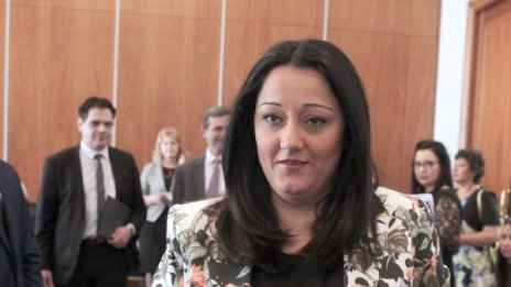 Павлова доволна: Шефството ни на ЕС надпартиен приоритет