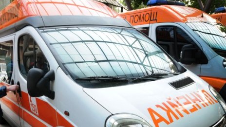 Роми пребиха фелдшерка, празнували излизане от затвора