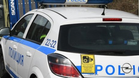 Седем пострадаха при катастрофа, сред тях три деца