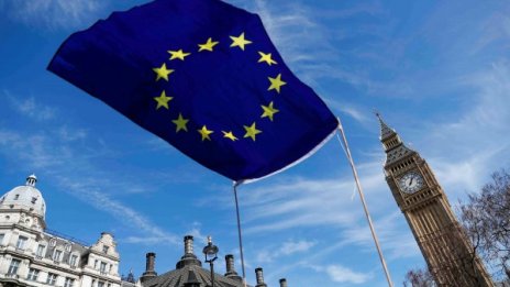 Лондон започва преговорите за Brexit: От март 2019 година