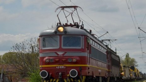 Пожар горя в локомотив на гарата в Горна Оряховица