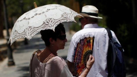 Жега и в сряда, живакът скача до 37&deg; на места