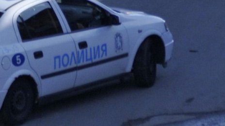 20-годишна заби колата си в лятното кино в Балчик