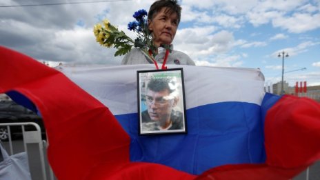 2 години по-късно: Така и не разбрахме кой поръча Немцов