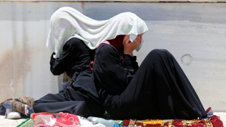 Май има нов световен рокерд по жега - 53.7°C