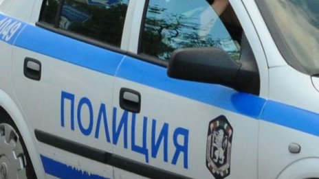Кърваво престъпление в София: Жена закла мъжа си