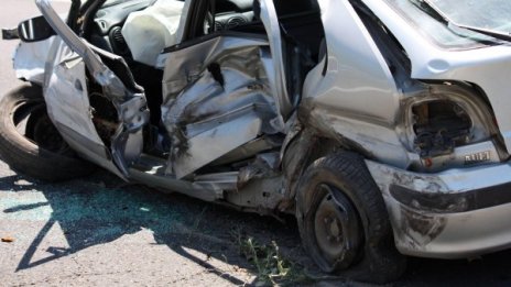 Двама българи загинаха в тежка катастрофа в Турция