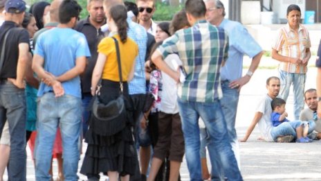 Нов бизнес с бежанци - ?100 за адресна регистрация