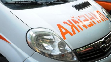 Челен сблъсък между "Субару" и "Опел", загина мъж