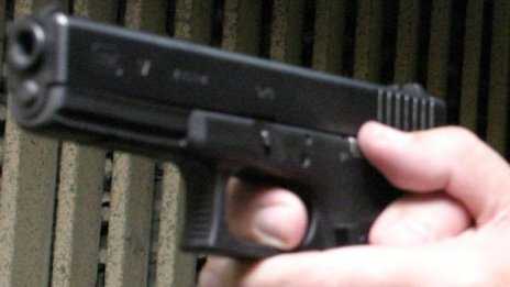 Нападател в Турция застреля полицай в съд, после се самоуби