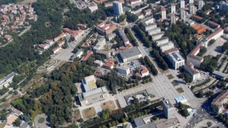 Перничанките &ndash; по-оправни с парите от мъжете си