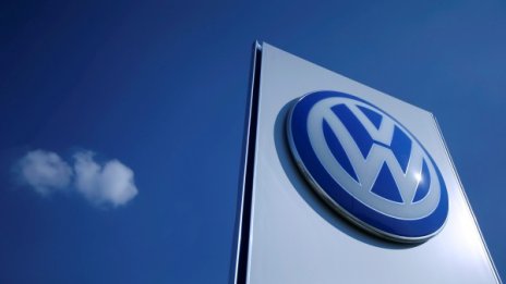 VW изтегля 766 000 автомобила заради проблемни спирачки