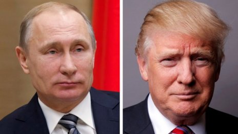 Историческо: Първо ръкостискане между Путин и Тръмп
