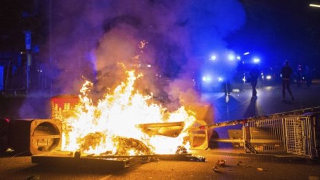 Равносметката в Хамбург: 290 задържани, 213 - ранени полицаи