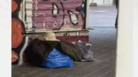 Агресия, просия и наркотици: Районът на пл. "Гарибалди" под напрежение