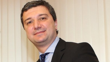 Исканата оставка на Генов – прикритие за скандала "НДК"!