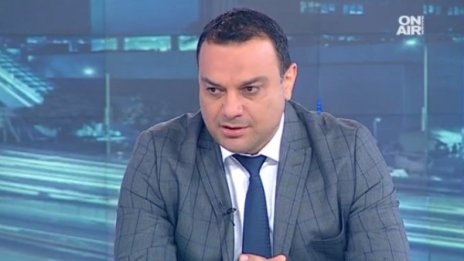 Московски убеден: Редуцираме дълга и модернизираме БДЖ
